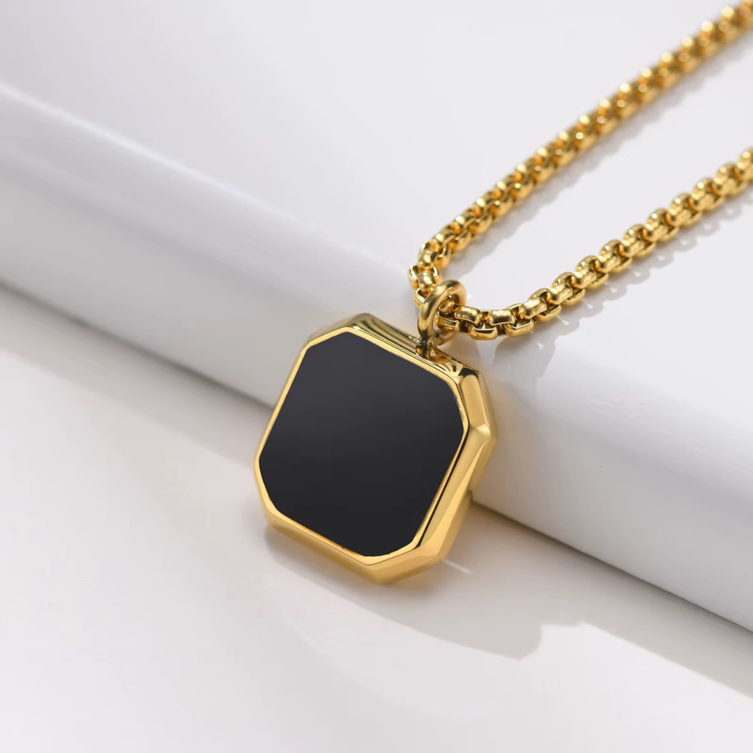 ARCANE NECKLACE