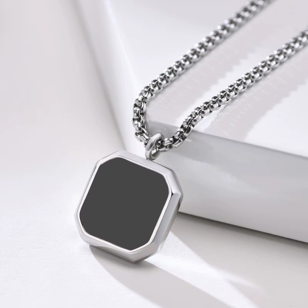 ARCANE NECKLACE