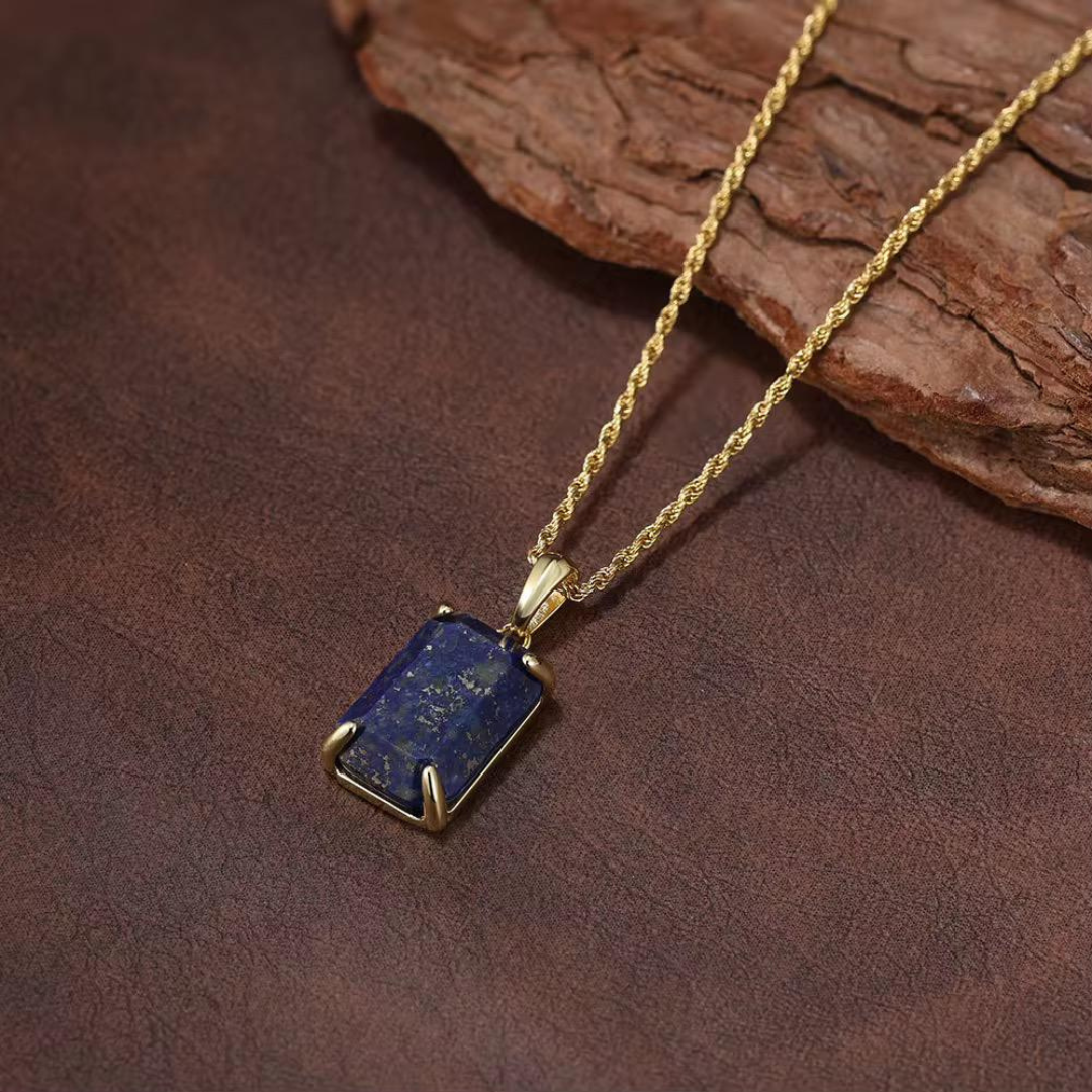 VANCE NECKLACE